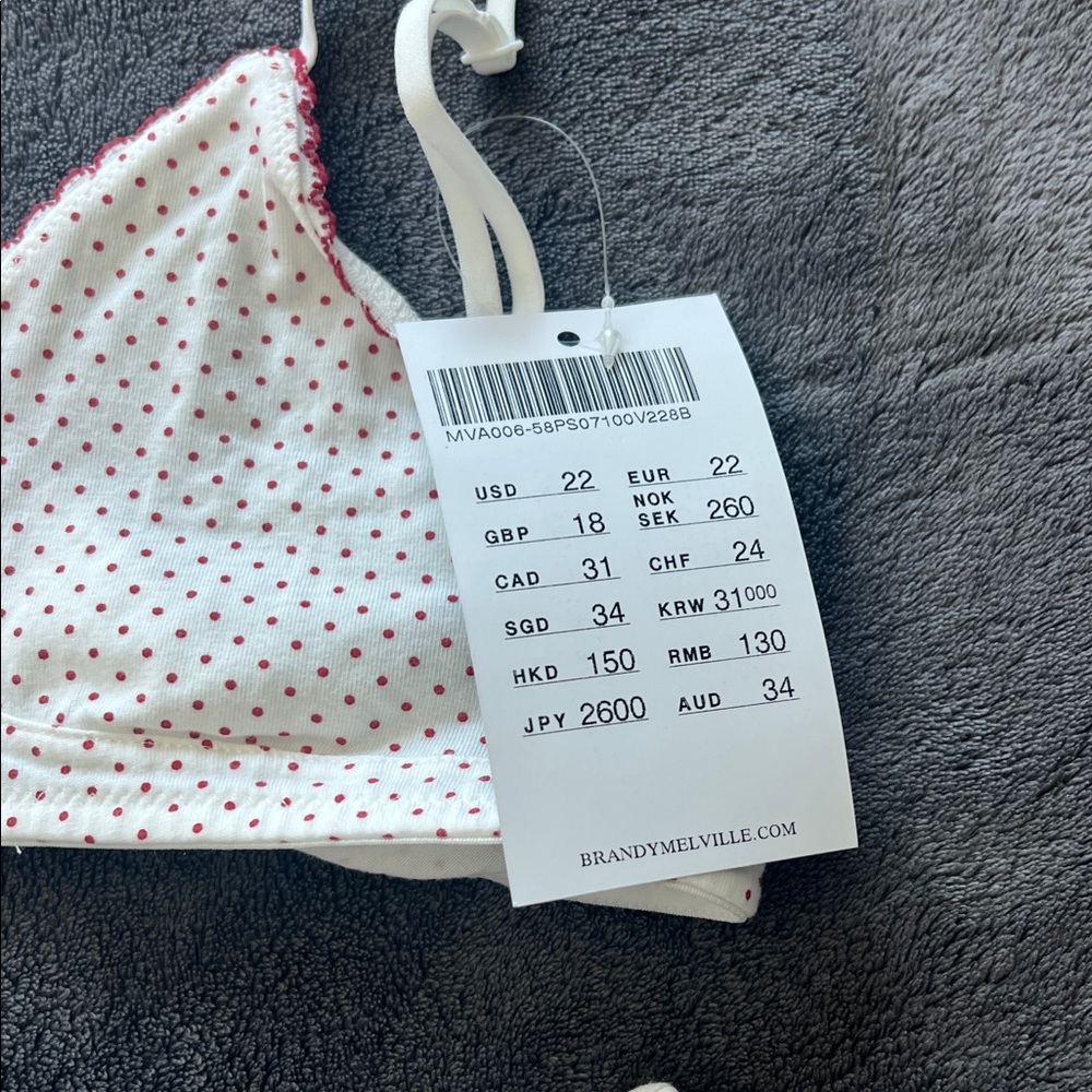 Brandy Melville White and Red Heart Bralette Set - Picture 4 of 5